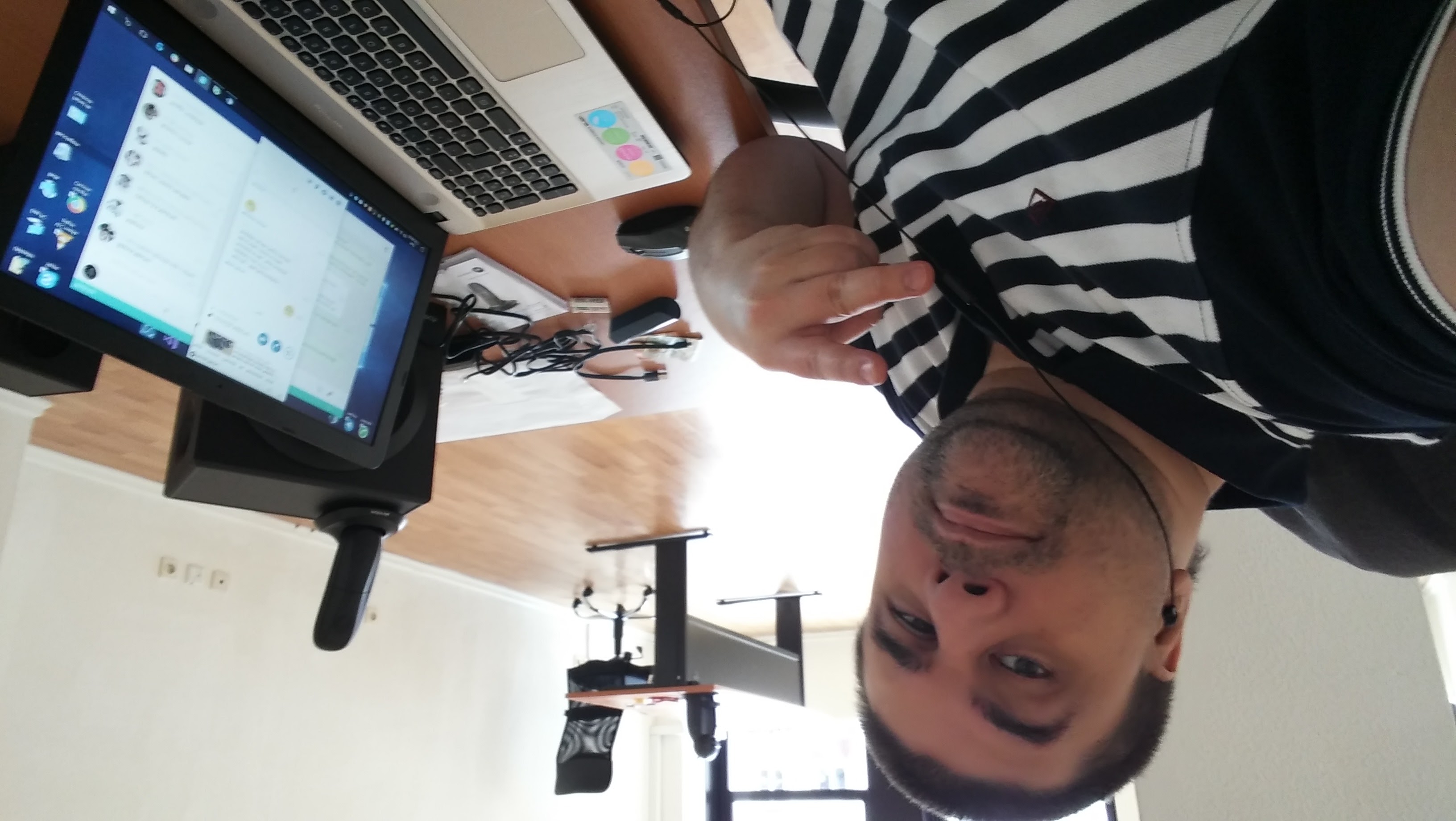 Nosso primeiro escrit&oacute;rio!